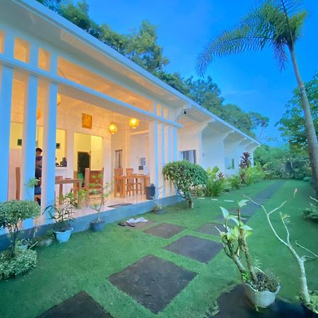 Hotel The Hill View Lombok Kuta  Esterno foto