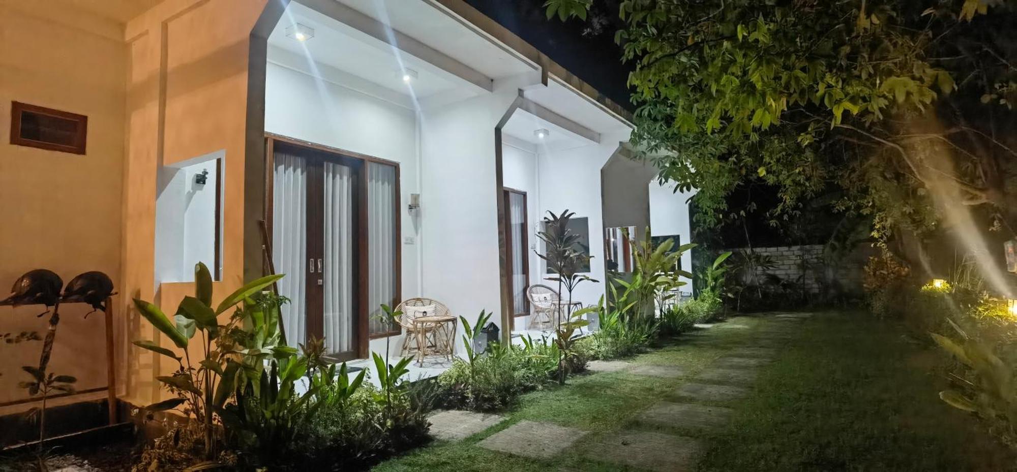 Hotel The Hill View Lombok Kuta  Esterno foto