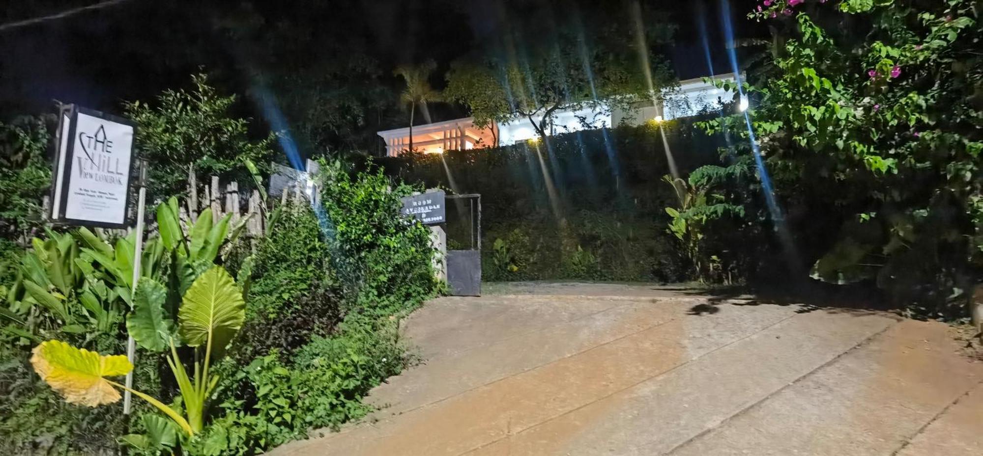 Hotel The Hill View Lombok Kuta  Esterno foto